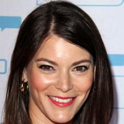 Gail Simmons age