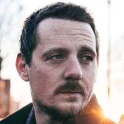 Sturgill Simpson age