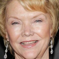 Erika Slezak age