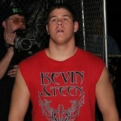 Kevin Steen age