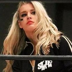 Toni Storm age