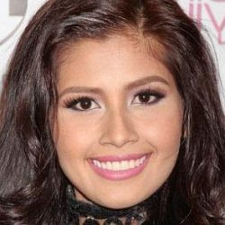 Shamcey Supsup age