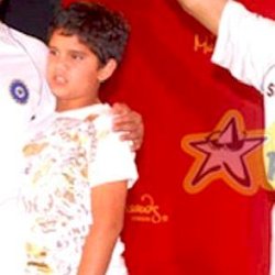 Arjun Tendulkar age