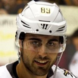 Alex Tuch age