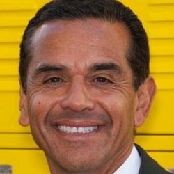 Antonio Villaraigosa age