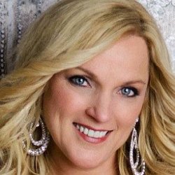 Rhonda Vincent age