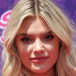 Alissa Violet age