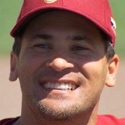 Omar Vizquel age