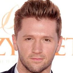 Travis Wall age