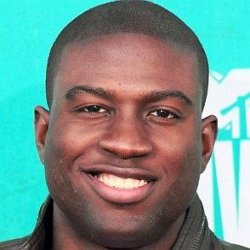 Sinqua Walls age