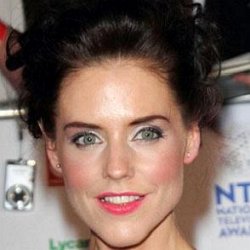 Stephanie Waring age