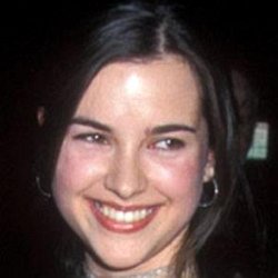 Amelia Warner age