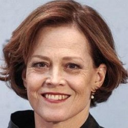 Sigourney Weaver age