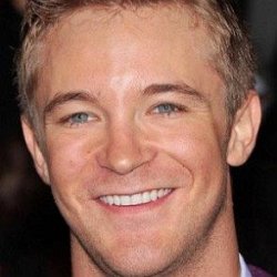 Michael Welch age