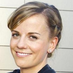 Susie Wolff age