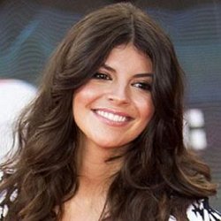 Nikki Yanofsky age