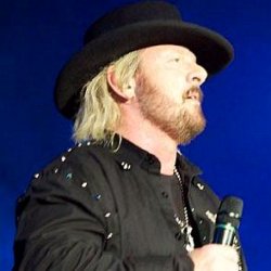 Donnie Van Zant age